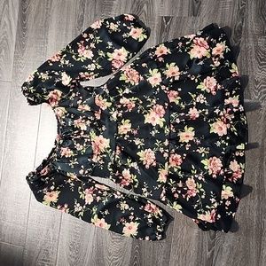 🦩 Forever 21+ floral Boho mini Dress 🦩